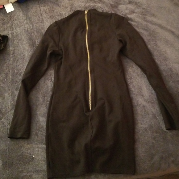 Dress - Picture 2 of 2